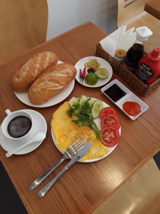 Ha Vy Hotel Thành Pho Ho Chí Minh Esterno foto