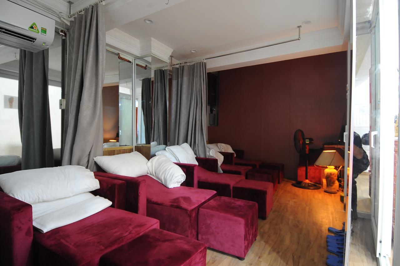 Ha Vy Hotel Thành Pho Ho Chí Minh Esterno foto