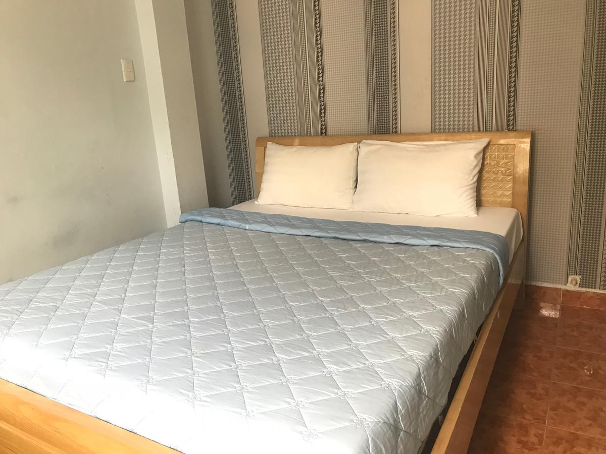 Ha Vy Hotel Thành Pho Ho Chí Minh Esterno foto